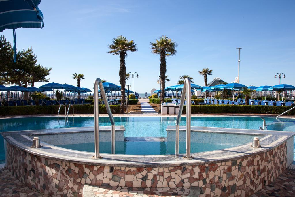 Regent'S Hotel Lido di Jesolo Zewnętrze zdjęcie